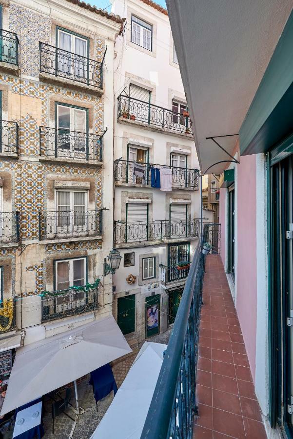 Charming Apartment In Alfama Lisboa Εξωτερικό φωτογραφία