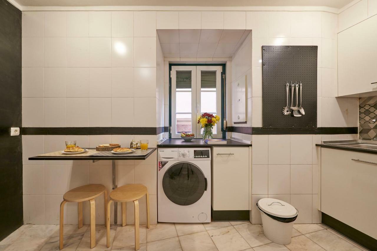 Charming Apartment In Alfama Lisboa Εξωτερικό φωτογραφία